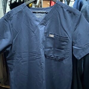 Men’s Figs Scrub Set